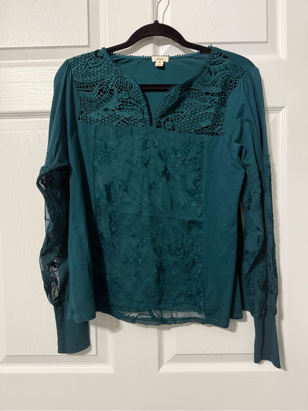 Anthropologie TINY Crochet Detail Top- S - Picture 2 of 8